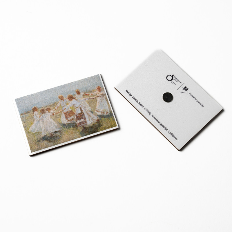 Two lying wooden magnets with the motif of Matija Jama's Kolo on a white background.